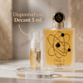 Decante de 5ml do perfume Tharwah Gold da Lattafa ao lado do frasco original dourado com esferas decorativas, com selo "Disponível em Decant 5ml".