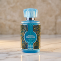 Frasco do perfume Al Haramain Conception 100 ml sozinho, sem a caixa, sobre superfície de mármore.