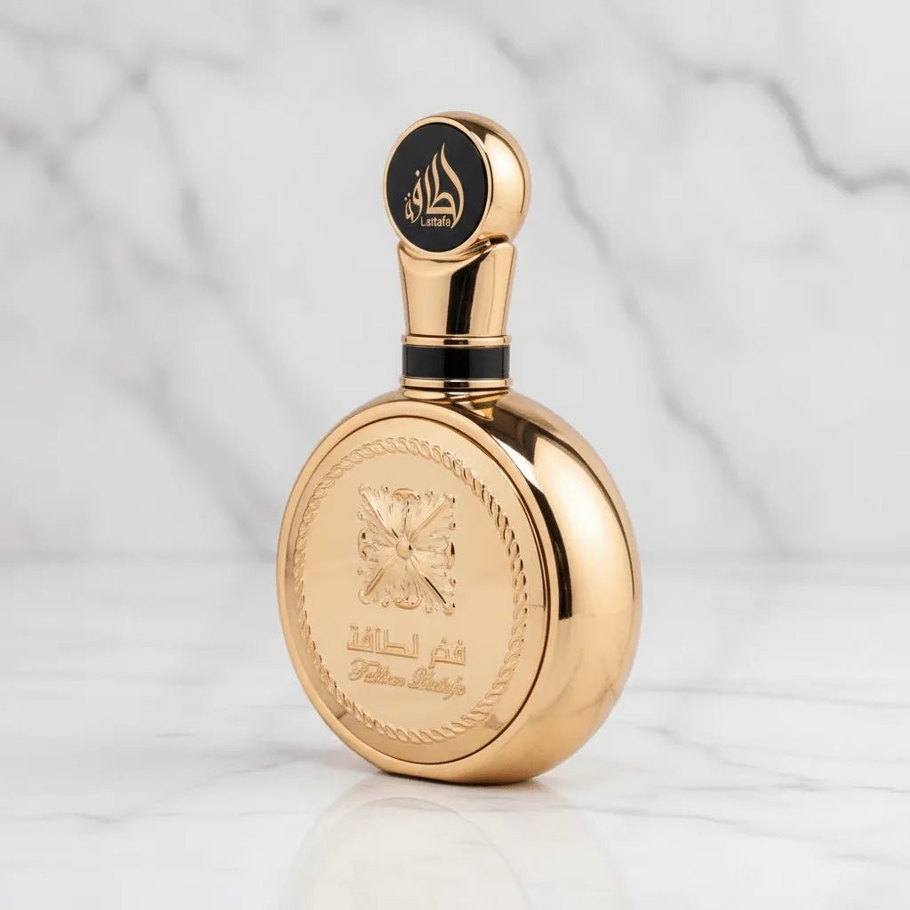 Perfume Fakhar Extrait Masculino EDP 100ml visto de lado