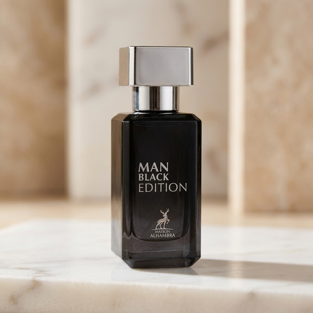Frasco de perfume Man Black Edition da Maison Alhambra em destaque, preto com tampa prateada, sem a caixa.