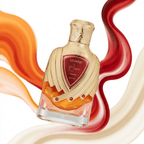 Perfume Samam Royale da Rampe em frasco dourado com brasão vermelho, sobre fundo artístico com fumaça laranja e vermelha.